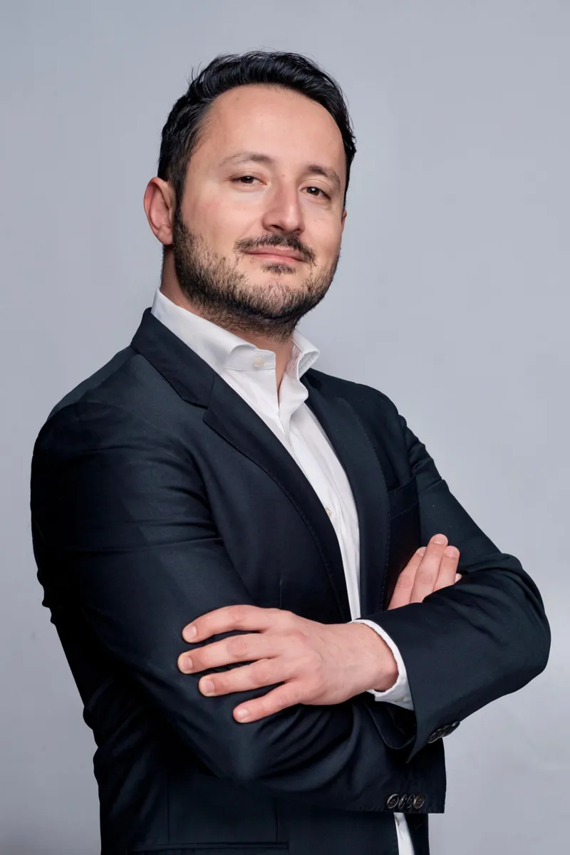Mario Spinella
